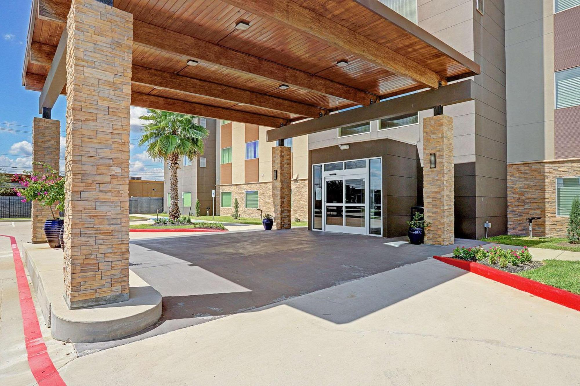 Country Inn & Suites By Radisson Houston Westchase-Westheimer Екстериор снимка