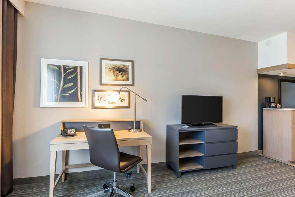Country Inn & Suites By Radisson Houston Westchase-Westheimer Стая снимка