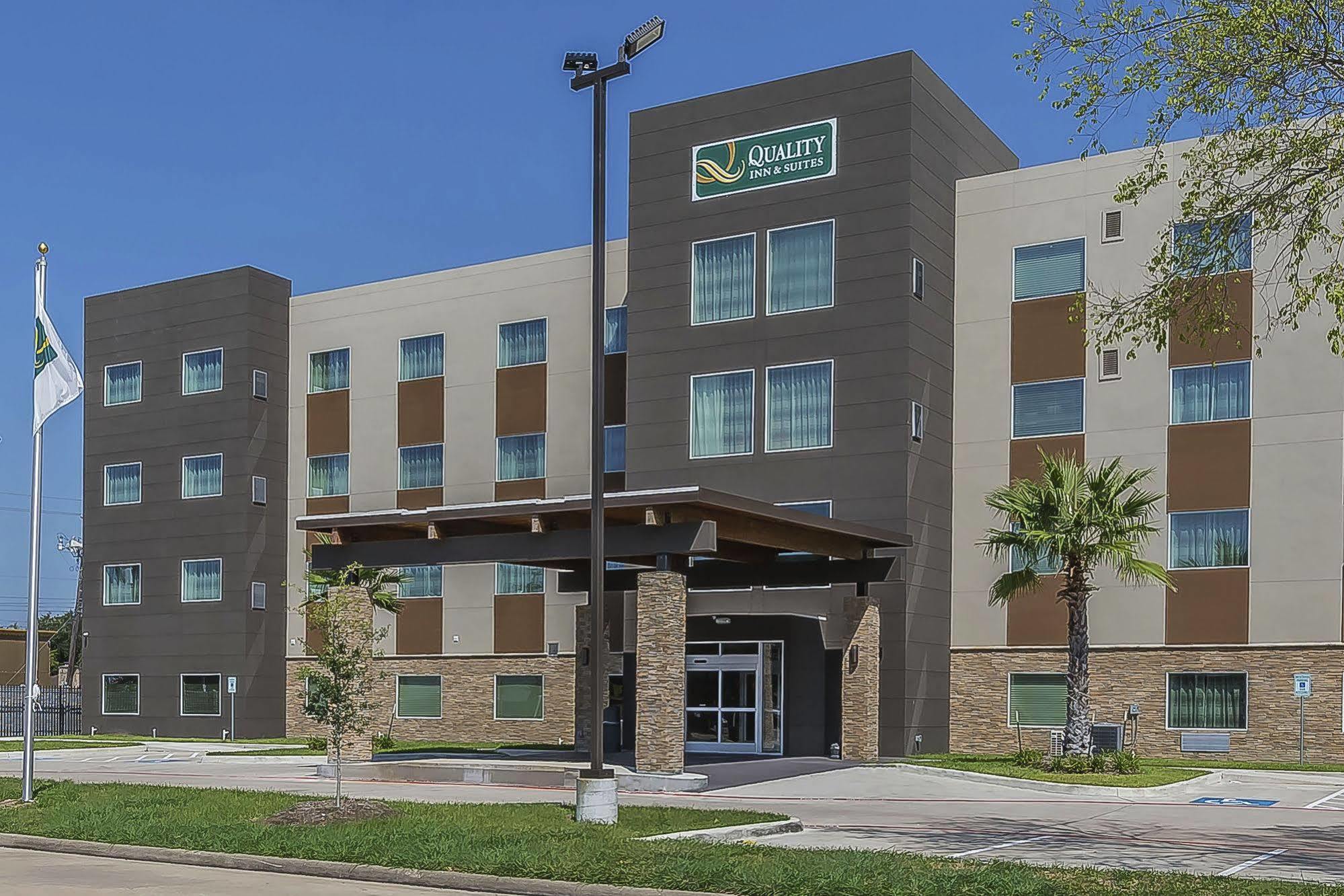 Country Inn & Suites By Radisson Houston Westchase-Westheimer Екстериор снимка